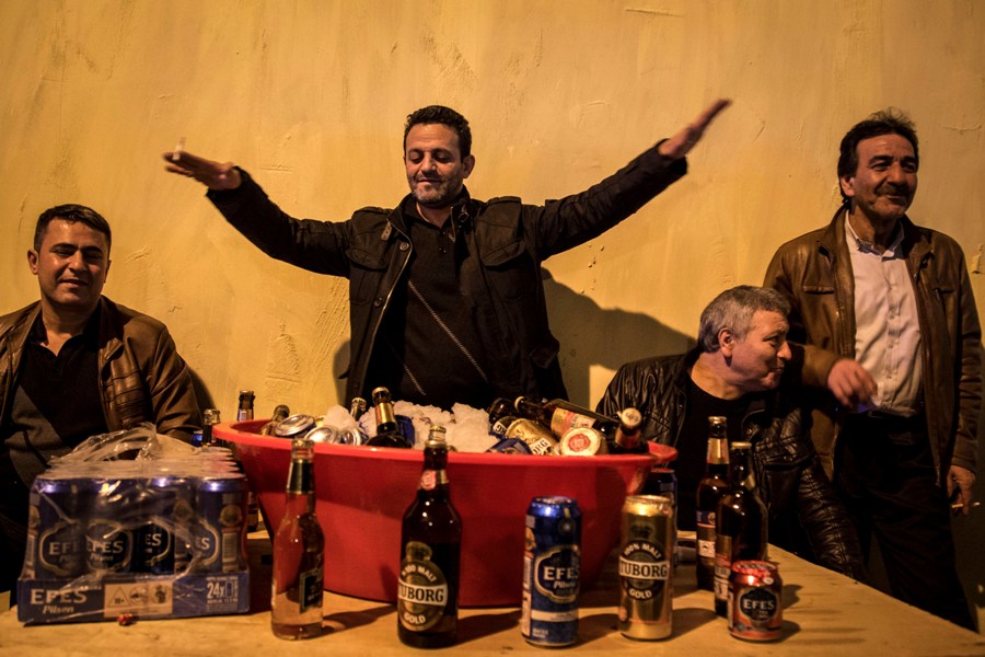 F: Bilal Seçkin