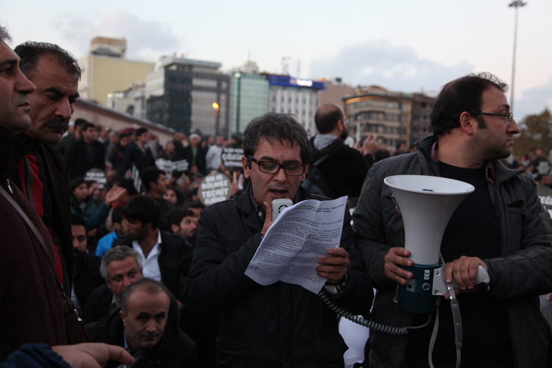 F: Salih Mülayim KESK İstanbul Şubeler Platformu Dönem Sözcüsü Mustafa Turgut