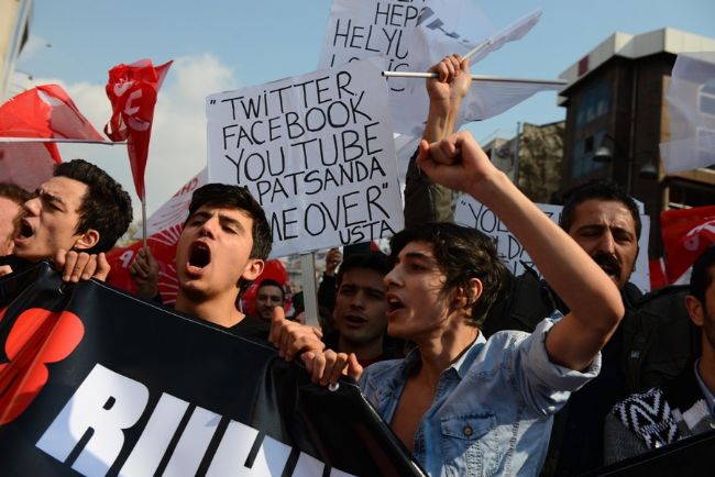 CHP mitingi, Kadiköy, 29 Mart 2014. Fotoğraf: Simru Hazal Civan