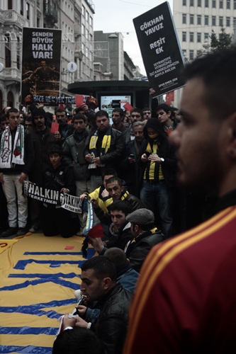 Basın açıklaması Galatasaray Meydanı'nda gerçekleşti.