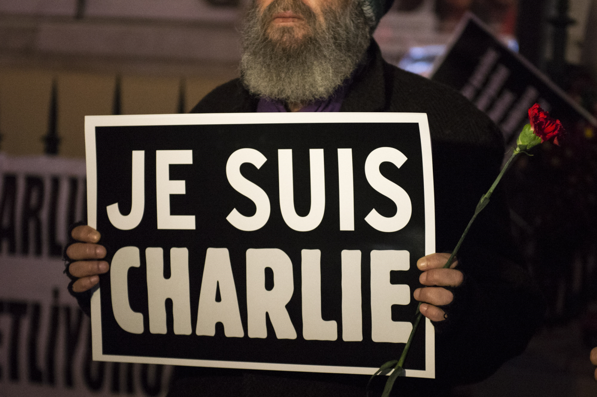 ÖZGÜRLÜKLER ADINA HEPİMİZ CHARLIE HEBDO’YUZ